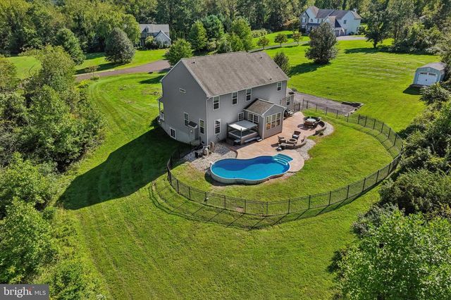 7 MAACK RD, Pottstown, PA 19465