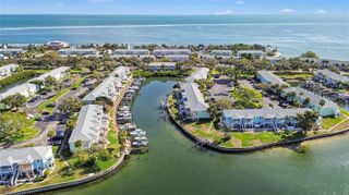 5176 SALMON DRIVE SE D, St Petersburg, FL 33705