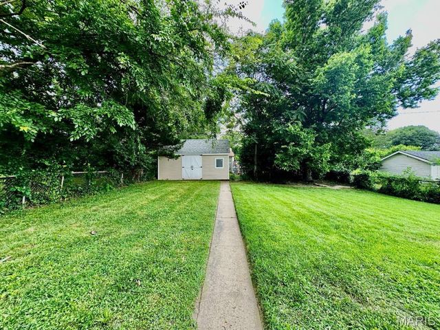 1604 Quendo Avenue, St Louis, MO 63130