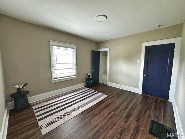 1604 Quendo Avenue, St Louis, MO 63130