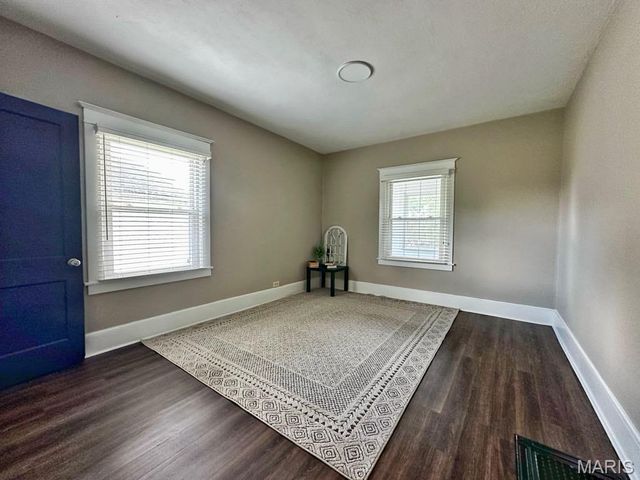 1604 Quendo Avenue, St Louis, MO 63130