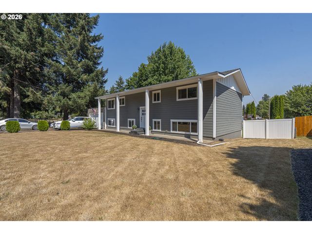 1709 SPRINGHILL Dr Ne, Albany, OR 97321