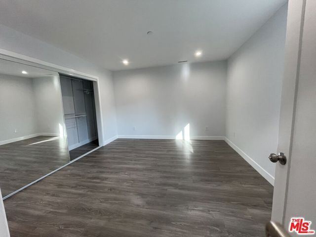 6204 Mayfield Avenue 2nd fl, La Crescenta, CA 91214