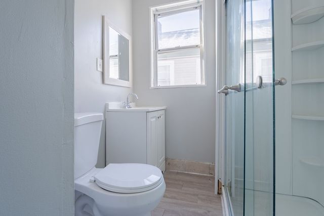 28 Pumgansett Street, Providence, RI 02908