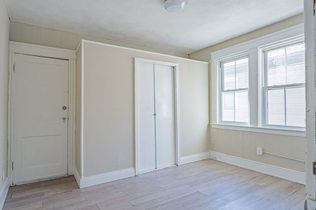 28 Pumgansett Street, Providence, RI 02908