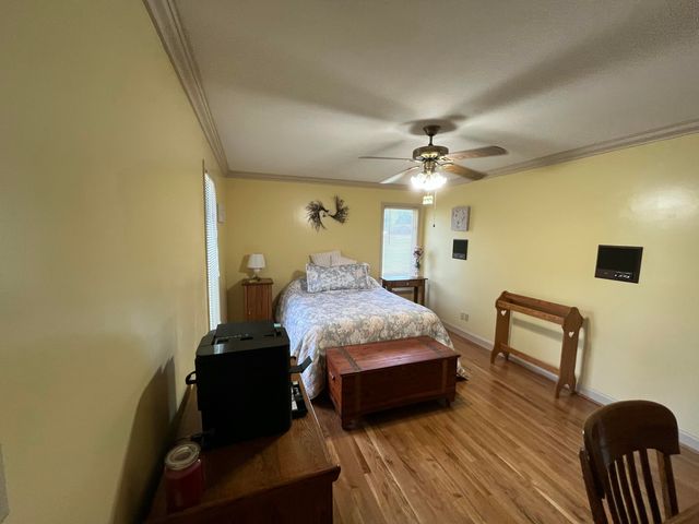 1111 N Lake Pleasant Road 08, Hillsdale, MI 49242