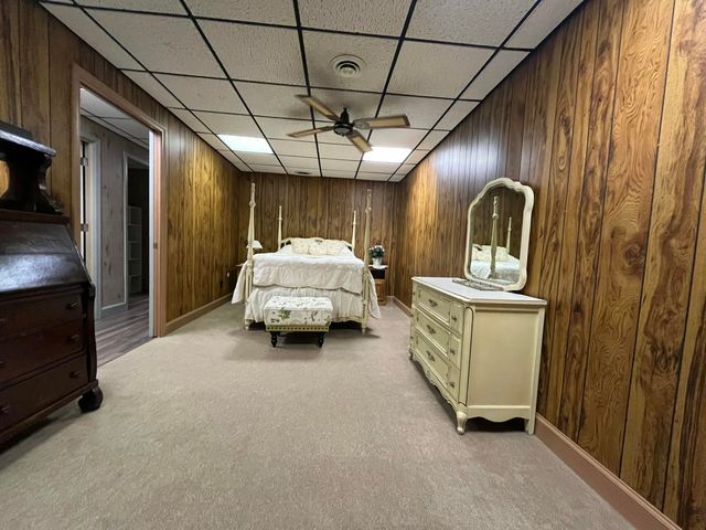 1111 N Lake Pleasant Road 08, Hillsdale, MI 49242