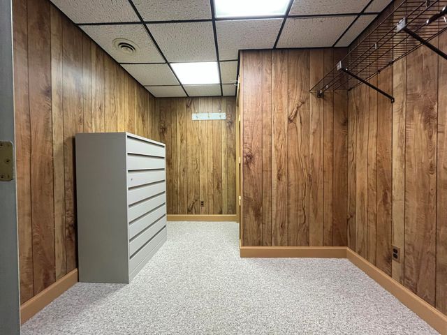 1111 N Lake Pleasant Road 08, Hillsdale, MI 49242