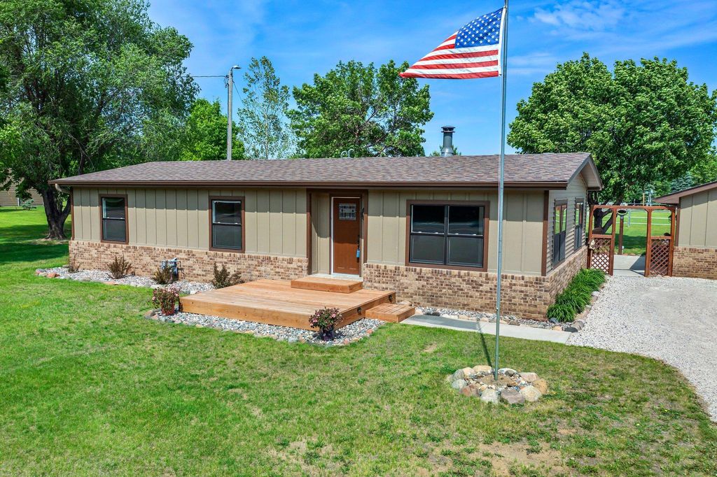 22315 County Road 75 NW, Big Lake, MN 55309