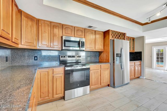 6 Baywood Drive, Ormond Beach, FL 32174