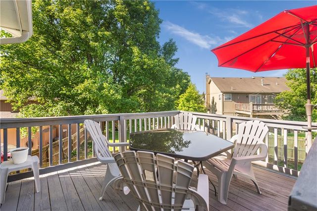 21319 W 51st Court, Shawnee, KS 66218