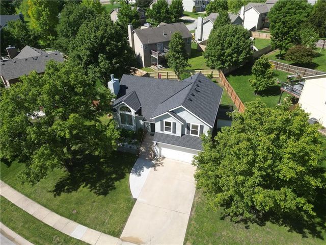 21319 W 51st Court, Shawnee, KS 66218