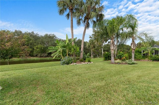 262 N Golf Harbor Path, Inverness, FL 34450