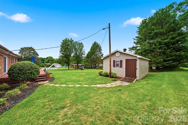 190 Dixie Trail Drive, Forest City, NC 28043