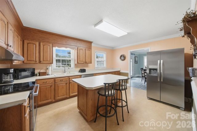 190 Dixie Trail Drive, Forest City, NC 28043