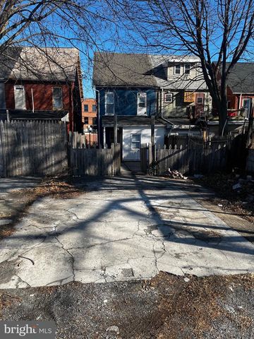 520 N 3RD ST, Columbia, PA 17512