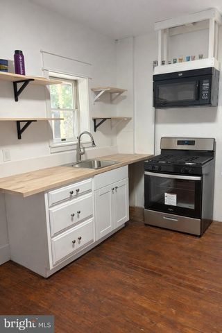 520 N 3RD ST, Columbia, PA 17512