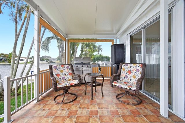 5555 Lakeshore Drive, Fort Lauderdale, FL 33312