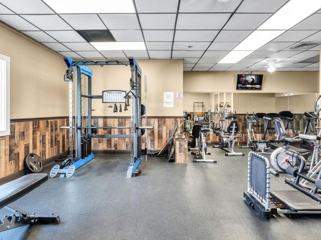 5555 Lakeshore Drive, Fort Lauderdale, FL 33312