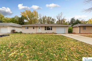 2609 E Main Street, Mankato, MN 56001