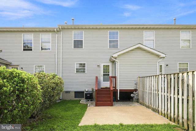 207 BANBURY TER, Winchester, VA 22601