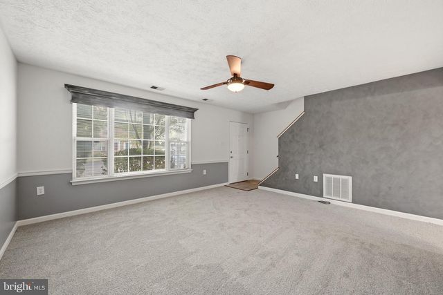 207 BANBURY TER, Winchester, VA 22601