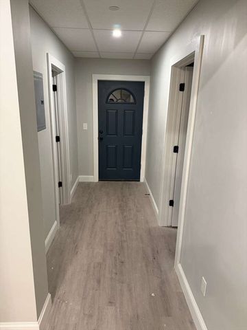 28 Douglas St 1, Worcester, MA 01603