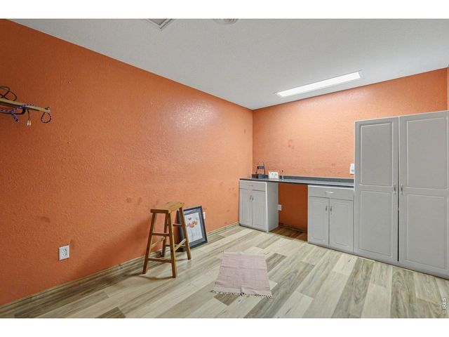 802 Waxberry Ct, Loveland, CO 80538