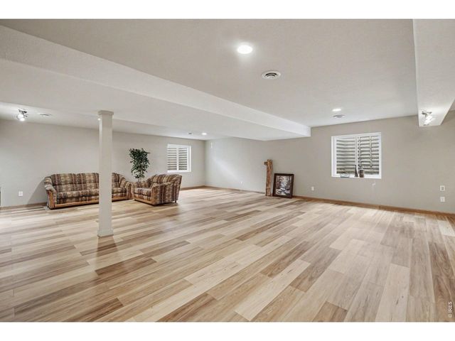 802 Waxberry Ct, Loveland, CO 80538