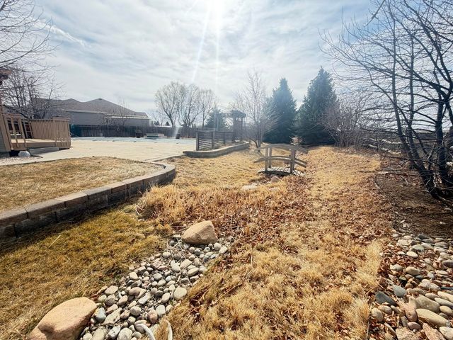 802 Waxberry Ct, Loveland, CO 80538