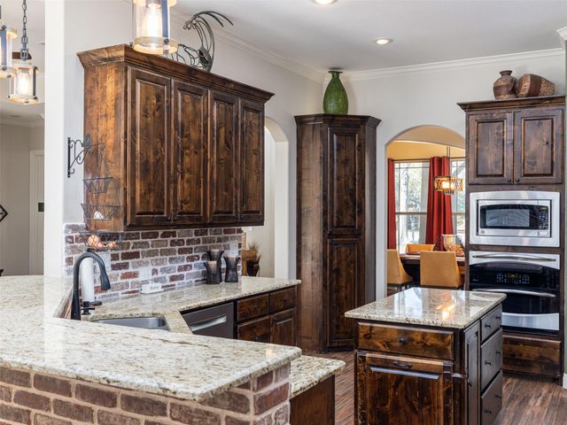 1316 Ranchers Club LN, Driftwood, TX 78619