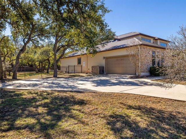 1316 Ranchers Club LN, Driftwood, TX 78619