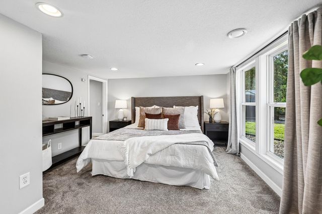 19112 Townline Road, Minnetonka, MN 55345