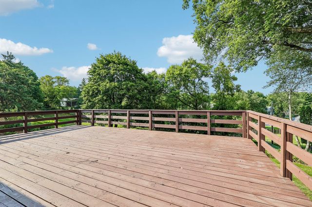 19112 Townline Road, Minnetonka, MN 55345