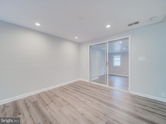 7820 ALLENDALE DR, Landover, MD 20785