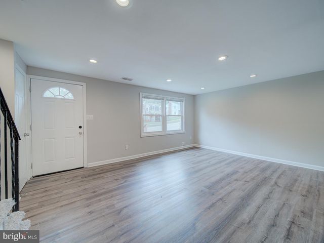 7820 ALLENDALE DR, Landover, MD 20785