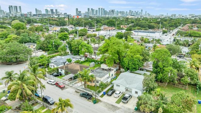 1122 NW 38th St, Miami, FL 33127