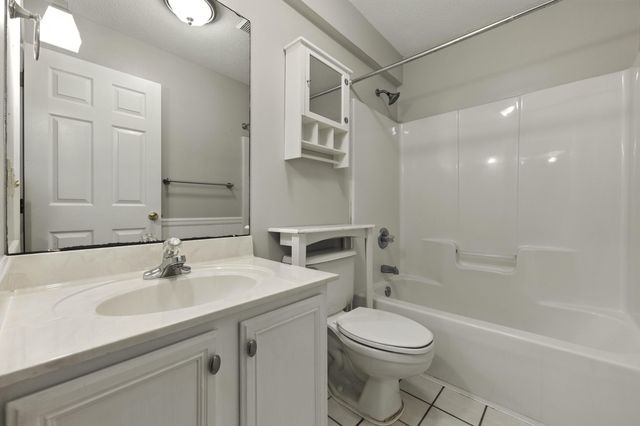 490 Channel Marker Street, Mary Esther, FL 32569