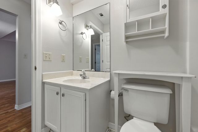 490 Channel Marker Street, Mary Esther, FL 32569
