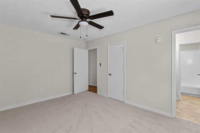 5001 Darrow Lane, Arlington, TX 76017