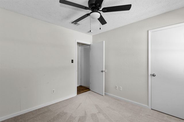 5001 Darrow Lane, Arlington, TX 76017