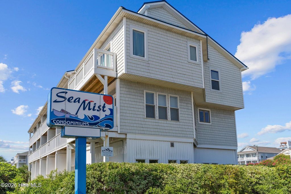 105 Tennessee Avenue Unit 206, Carolina Beach, NC 28428