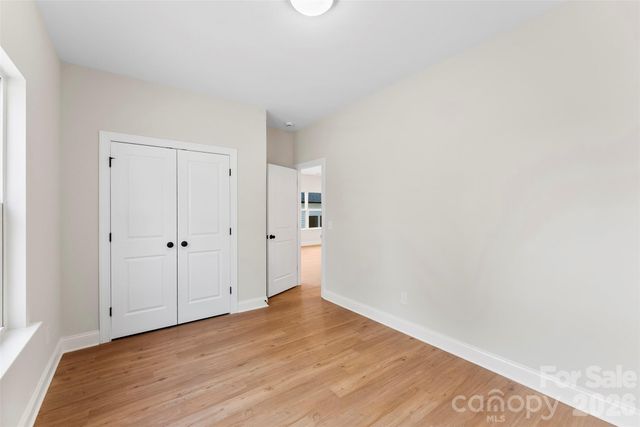 1558 7th Avenue Drive SW, Hickory, NC 28602