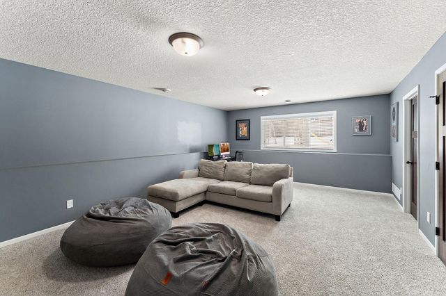 2241 7th Street N, North Saint Paul, MN 55109