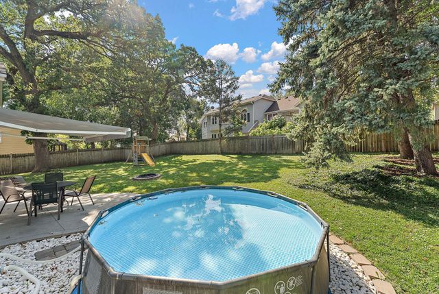 2241 7th Street N, North Saint Paul, MN 55109