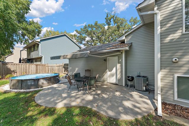 2241 7th Street N, North Saint Paul, MN 55109