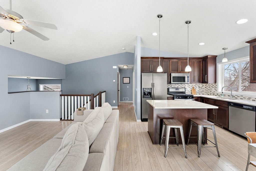 2241 7th Street N, North Saint Paul, MN 55109 — photo 5