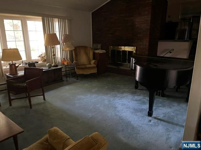 68 Dartmouth Road, Wayne, NJ 07470