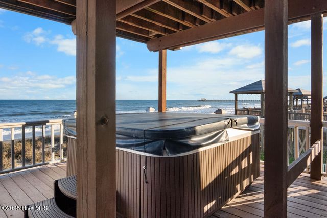 1042 New River Inlet Road, N Topsail Beach, NC 28460