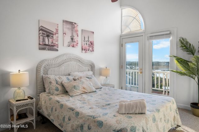1042 New River Inlet Road, N Topsail Beach, NC 28460
